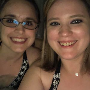 Meet your Posher, Holly